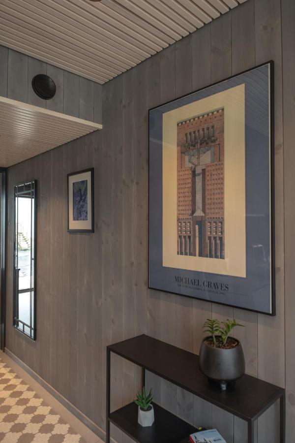 Modern Apartment In Henningsvær Exterior photo